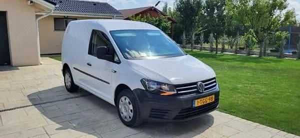 Second-hand VW Caddy 102 CP (75 kW) 2017 Culoarealb Monovolum