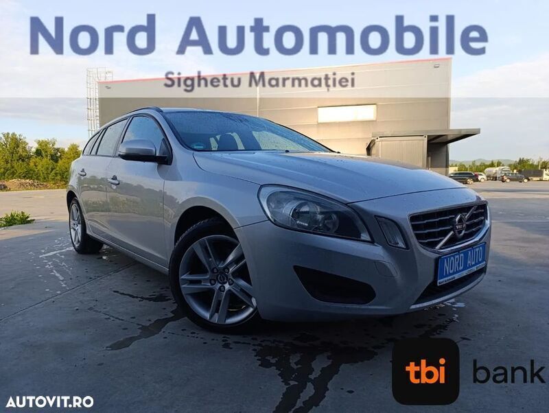 Argint Utilizat 2011 Volvo V60 Break | 4.999 EUR (Preț OK) - Imagine 1/4