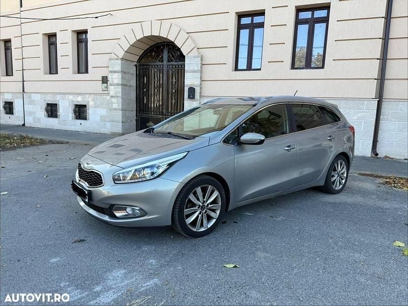 Culoaregri Second-hand 2013 Kia Ceed Hatchback | 5.650 EUR (Preț bun) - Imagine 1/4