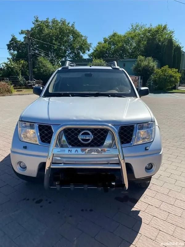 Second-hand Nissan Navara 128 CP (94 kW) 2006 Pickup