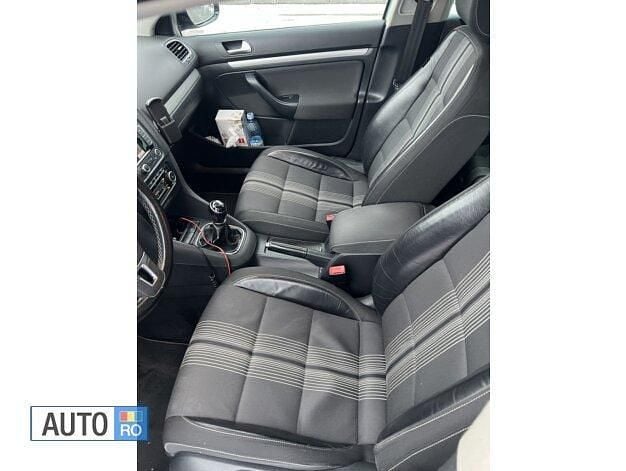 Second-hand VW Golf VII Edition 140 CP (102 kW) 2013 Gri Break