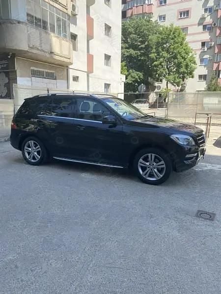 Second-hand Mercedes ML350 254 CP (186 kW) 2015 SUV