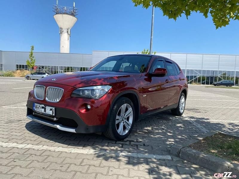 Utilizat 2011 BMW X1 Sport Line SUV | 8.800 EUR (Super Preț) - Imagine 1/4