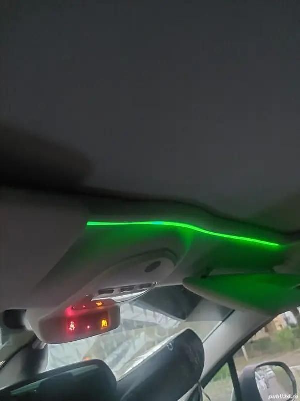 Gri Second-hand 2010 Peugeot 3008 SUV | 7.000 EUR (Preț OK) - Imagine 1/4