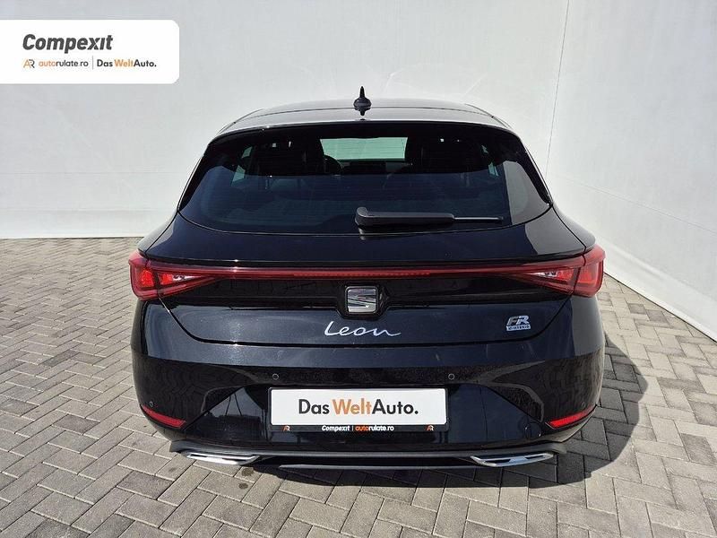 Second-hand Seat Leon FR 205 CP (150 kW) 2021 Negru Hatchback