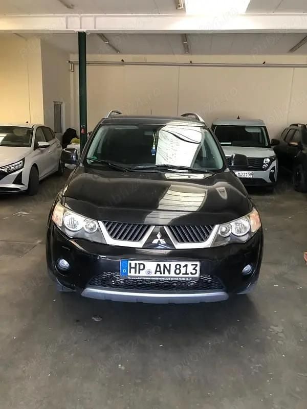 Second-hand Mitsubishi Outlander 140 CP (102 kW) 2008 Negru SUV