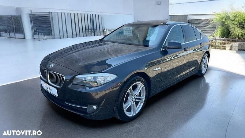 Culoaregri Utilizat 2012 BMW 520 Sport Line Berlinǎ | 10.790 EUR (Preț bun) - Imagine 1/4