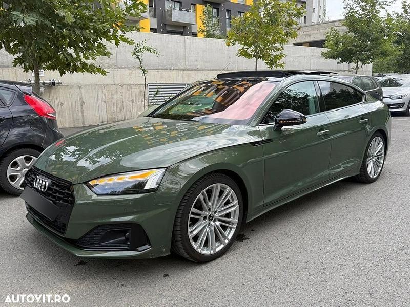 Second-hand Audi A5 Sport 204 CP (150 kW) 2021 Culoareverde Berlinǎ