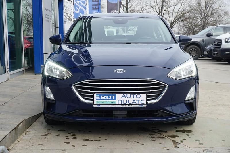 Second-hand Ford Focus Trend 100 CP (73 kW) 2018 Culoarealbastru Hatchback