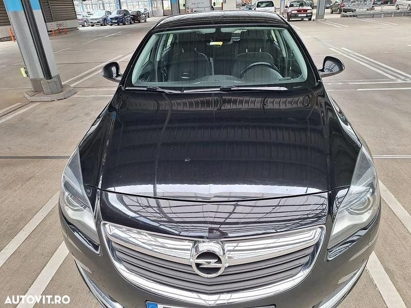 Culoarenegru Utilizat 2017 Opel Insignia Berlinǎ | 12.800 EUR (Scump) - Imagine 1/4