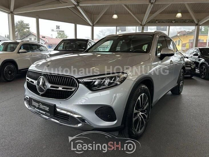 Argintiu Utilizat 2024 Mercedes 200 SUV | 54.064 EUR (Super Preț) - Imagine 1/4