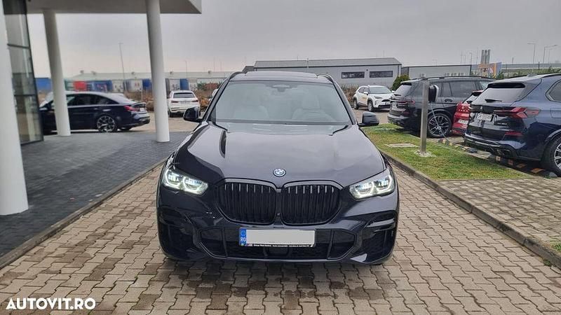 Second-hand BMW X5 Comfort Edition 394 CP (289 kW) 2023 Culoarenegru SUV