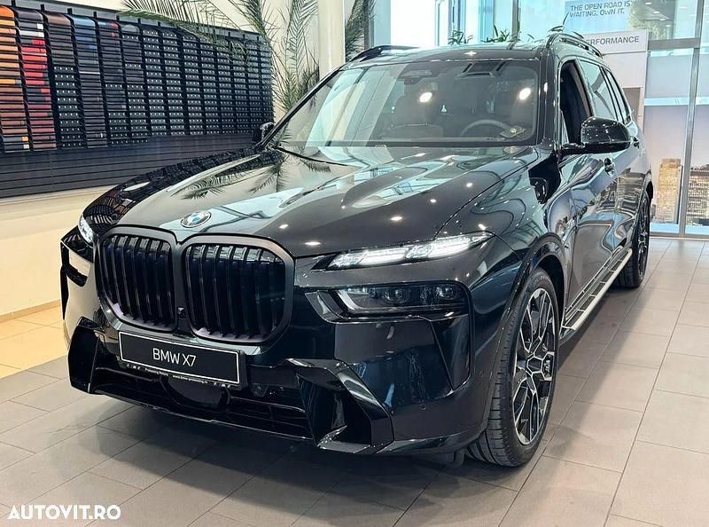 Nouă BMW X7 Comfort Edition 381 CP (280 kW) 2025 Negru SUV