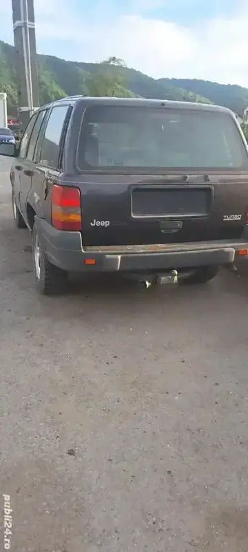 Utilizat 1996 Jeep Grand Cherokee SUV | 3.500 EUR - Imagine 1/4