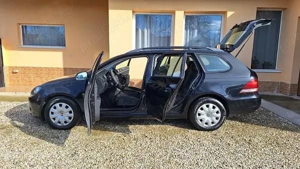 Second-hand VW Golf VI 105 CP (77 kW) 2010 Negru Hatchback