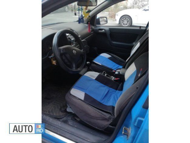 Albastru Utilizat 2001 Opel Astra Break | 2.000 EUR (Preț OK) - Imagine 1/4