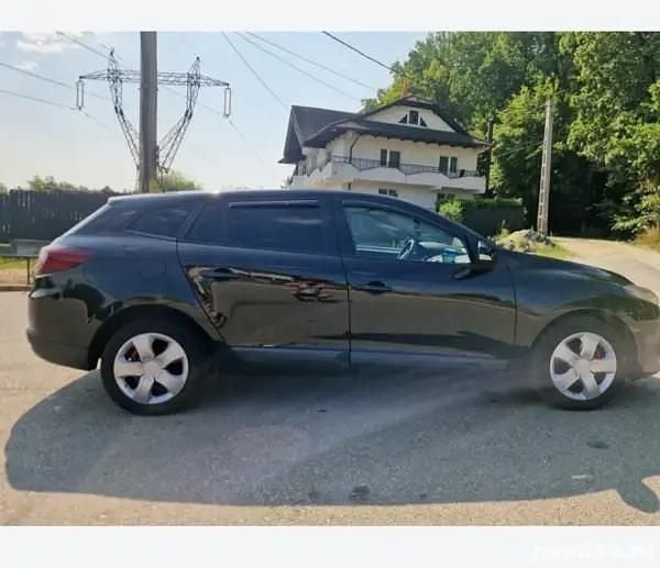 Second-hand Renault Mégane III 100 CP (73 kW) 2011 Hatchback