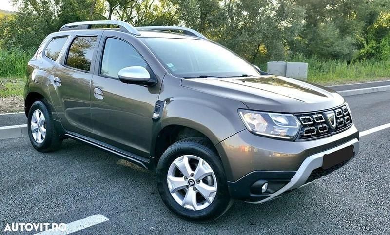 Culoaremaro Utilizat 2019 Dacia Duster Prestige SUV | 11.200 EUR (Preț bun) - Imagine 1/4