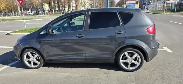 Utilizat 2006 Seat Altea | 2.700 EUR (Preț OK) - Imagine 1/4
