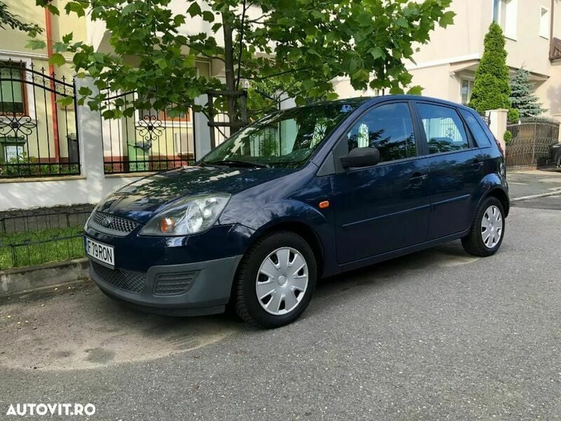 Second-hand Ford Fiesta 75 CP (55 kW) 2009 Albastru Hatchback