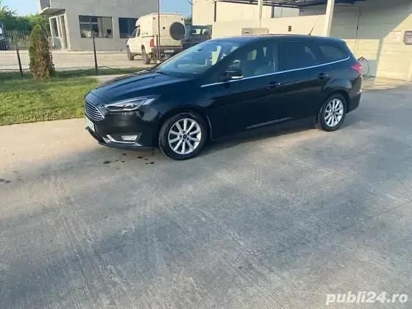 Negru Utilizat 2015 Ford Focus Break | 5.800 EUR (Preț bun) - Imagine 1/4