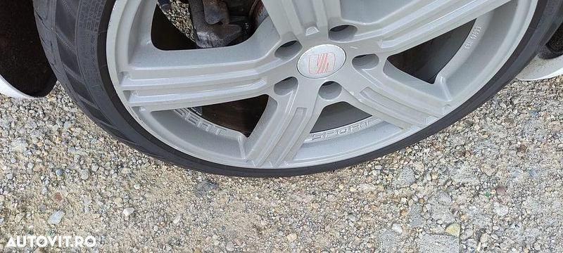 Culoarealb Utilizat 2011 Seat Exeo Sport Break | 5.999 EUR (Preț OK) - Imagine 1/3