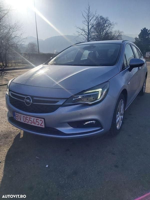 Culoaregri Utilizat 2016 Opel Astra Active Break | 5.690 EUR (Preț bun) - Imagine 1/4