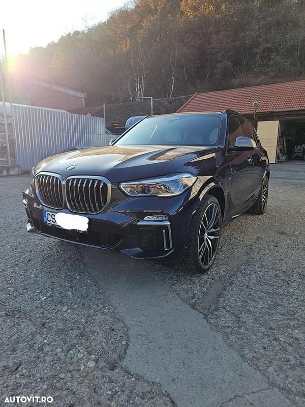 Culoarealbastru Second-hand 2019 BMW X5 Comfort Edition SUV | 63.500 EUR - Imagine 1/4