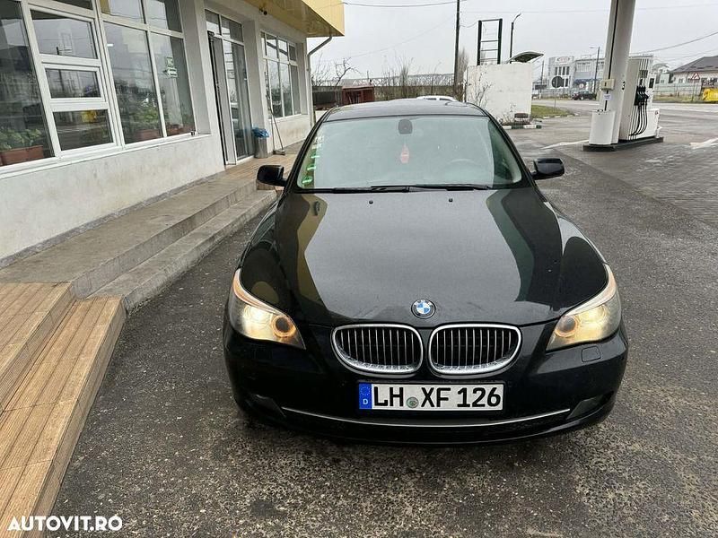 Second-hand BMW 530 235 CP (172 kW) 2007 Culoarenegru Berlinǎ
