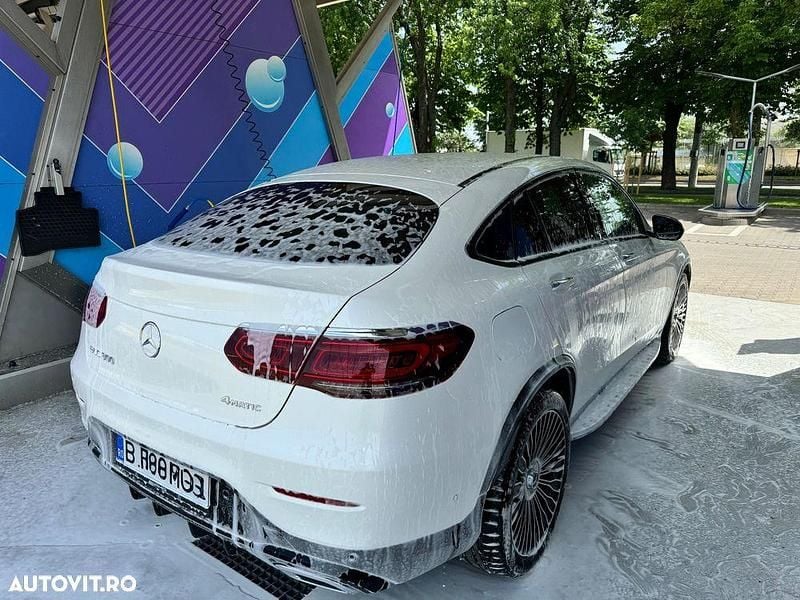 Culoarealb Utilizat 2019 Mercedes GLC300 SUV | 40.000 EUR (Preț OK) - Imagine 1/4