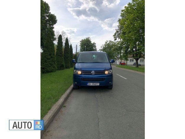 Second-hand VW Caravelle 180 CP (132 kW) 2010 Albastru Monovolum