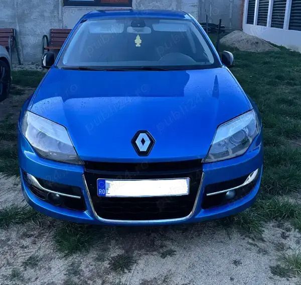 Utilizat 2012 Renault Laguna III Hatchback | 4.300 EUR (Preț OK) - Imagine 1/4