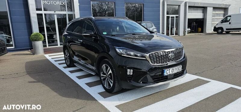 Second-hand Kia Sorento 200 CP (147 kW) 2017 Negru SUV