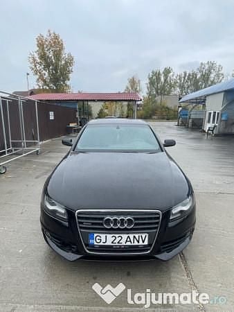 Negru Utilizat 2012 Audi A4 S-Line Berlinǎ | 7.950 EUR (Preț bun) - Imagine 1/4