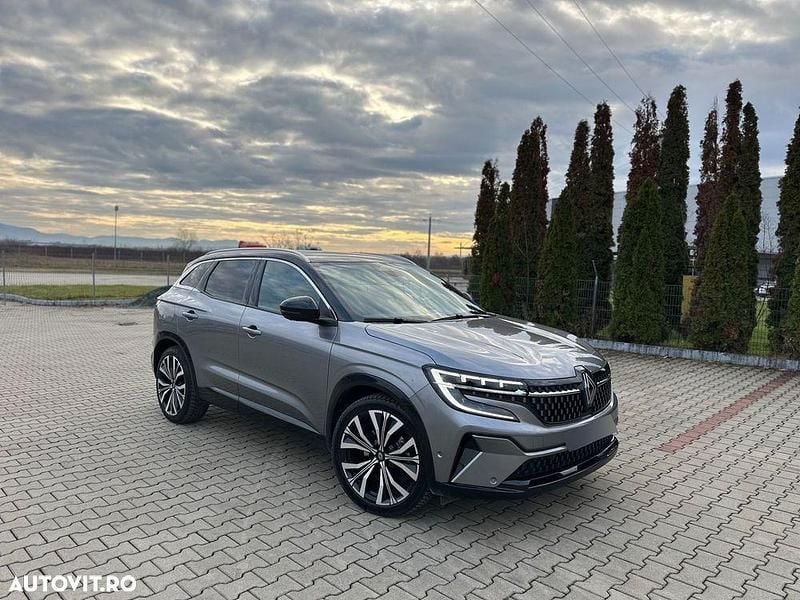 Culoaregri Utilizat 2023 Renault Austral Iconic SUV | 19.990 EUR - Imagine 1/4