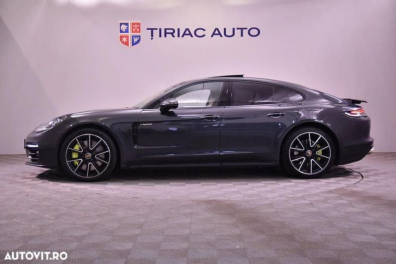 Second-hand Porsche Panamera 441 CP (324 kW) 2021 Culoaregri Berlinǎ
