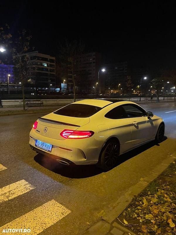 Second-hand Mercedes C200 184 CP (135 kW) 2016 Culoarealb Coupe