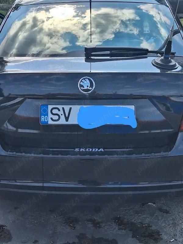 Utilizat 2015 Skoda Rapid Berlinǎ | 5.250 EUR (Preț OK) - Imagine 1/4