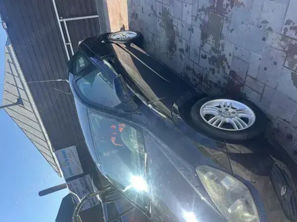 Negru Utilizat 2005 Opel Astra GTC Hatchback | 1.800 EUR - Imagine 1/4