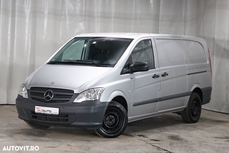 Gri Utilizat 2013 Mercedes Vito Monovolum | 8.800 EUR (Preț bun) - Imagine 1/4