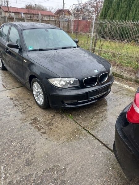 Utilizat 2009 BMW 118 Hatchback | 2.500 EUR - Imagine 1/4
