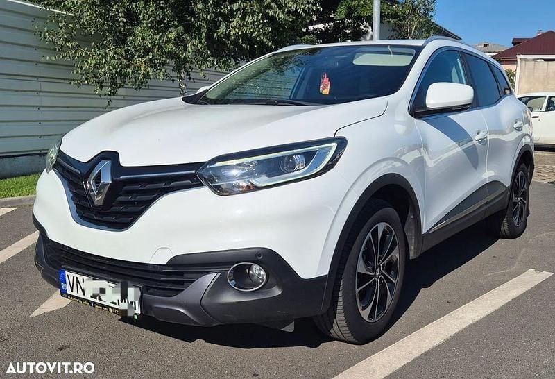 Alb Utilizat 2017 Renault Kadjar Intens SUV | 9.900 EUR (Preț bun) - Imagine 1/4