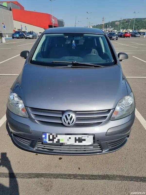 Second-hand VW Golf VI 105 CP (77 kW) 2008 Hatchback