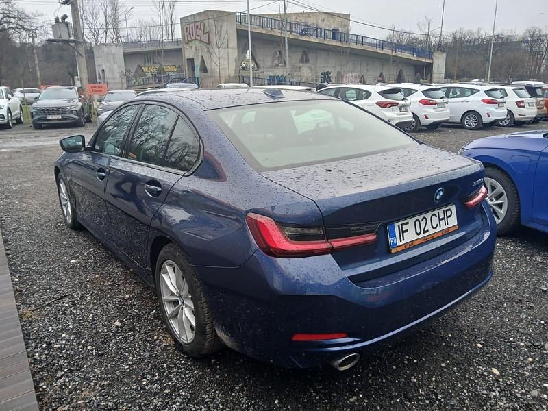 Second-hand BMW 330 292 CP (214 kW) 2023 Albastru Berlinǎ