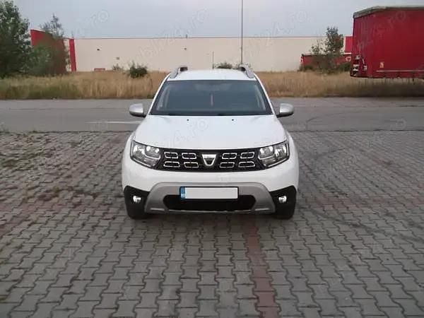 Alb Utilizat 2021 Dacia Duster SUV | 10.990 EUR (Preț bun) - Imagine 1/4