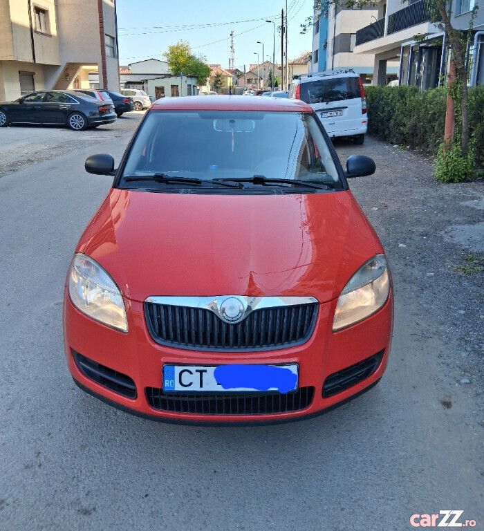 Roșu Utilizat 2010 Skoda Fabia Hatchback | 2.650 EUR (Preț bun) - Imagine 1/4