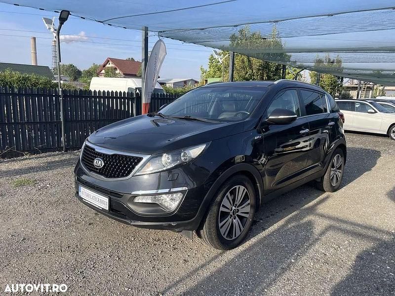 Culoarenegru Utilizat 2015 Kia Sportage Style SUV | 11.900 EUR (Preț OK) - Imagine 1/4