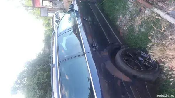 Albastru Utilizat 2001 VW Passat Break | 1.650 EUR - Imagine 1/4