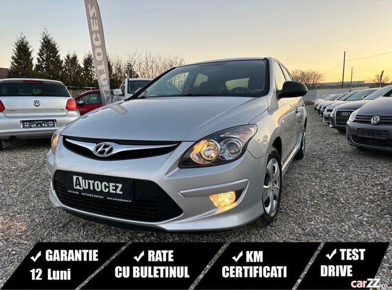 Gri Utilizat 2011 Hyundai i30 Hatchback | 5.750 EUR (Preț OK) - Imagine 1/4
