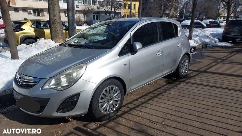 Second-hand Opel Corsa 100 CP (73 kW) 2011 Culoareargint Hatchback